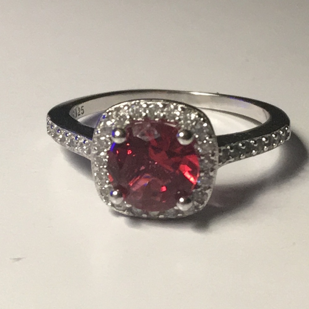 Red ruby ring